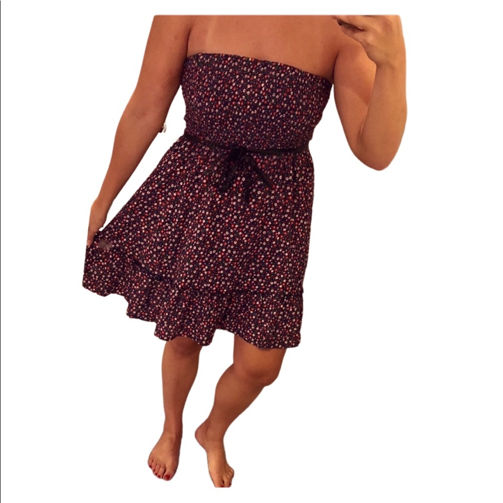Strapless floral summer dress with belt